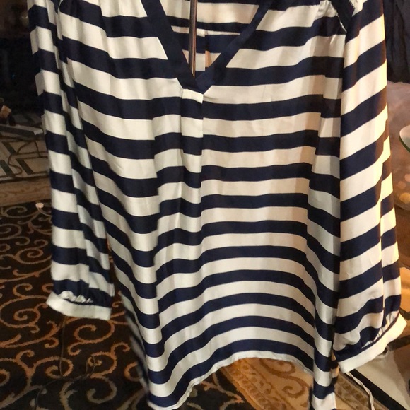Dalia Collection “2/$20” Striped Blouse M - Picture 2 of 4